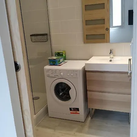 Apartment Neuf Climatise Equipe #2 *